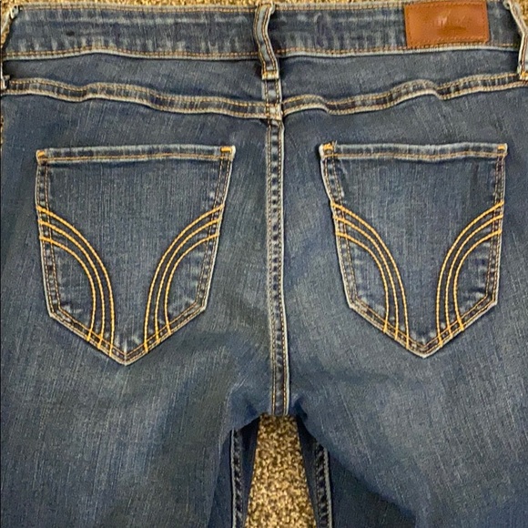 Hollister Jeans - Picture 3 of 7